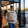 Magasin qui ouvre à 8h : les meilleures enseignes pour faire ses achats dès le matin